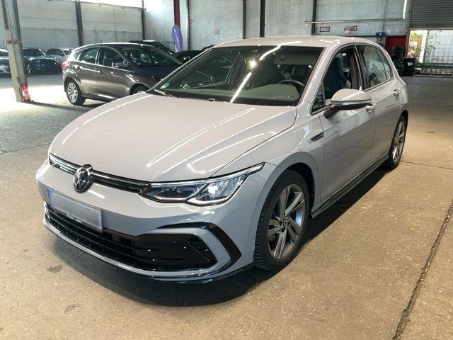 Volkswagen Golf VIII 1.5 eTSI ACT R-Line