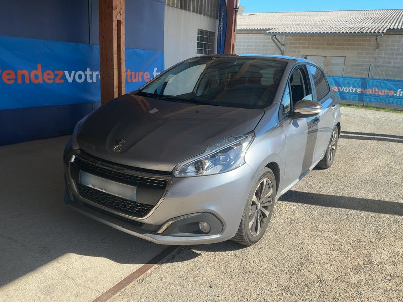 Peugeot 208 1.5 Blue-HDi Signature