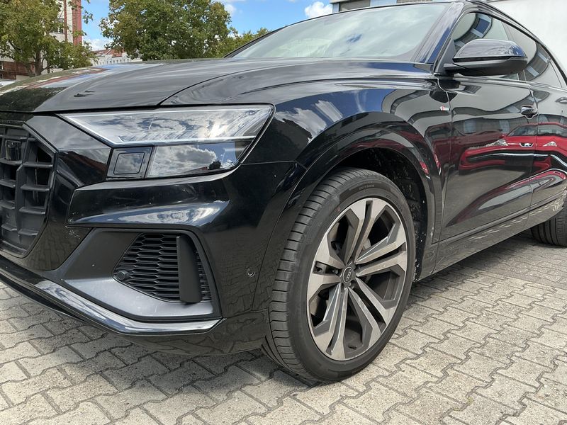 Audi Q8 55 TFSI Mild-Hybrid quattro