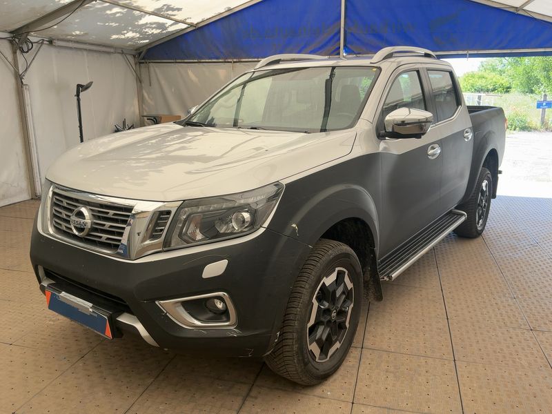 Nissan NP300 Pick-up 2.3 dCi Tekna Double Cab 4x4