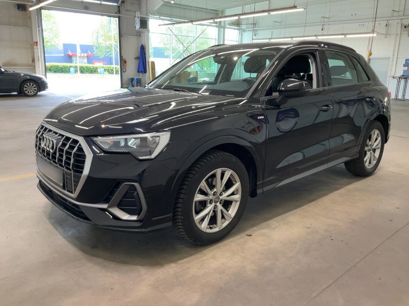 Audi Q3 35 TFSI S line