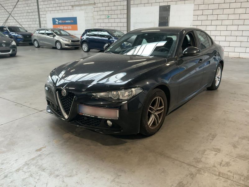 Alfa Romeo Giulia 2.2 JTDM Business