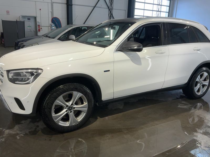 Mercedes-Benz GLC-класс GLC 300e 4Matic