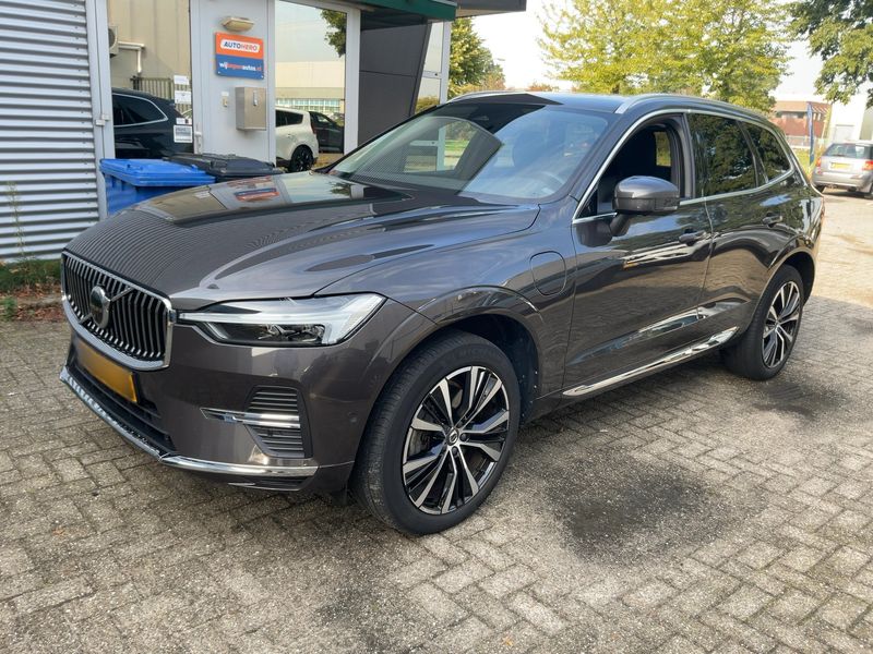 Volvo XC60 2.0 T6 Recharge Plug-in Hybrid Plus Bright AWD