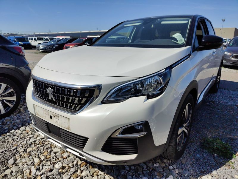 Peugeot 3008 1.5 Blue-HDi Allure