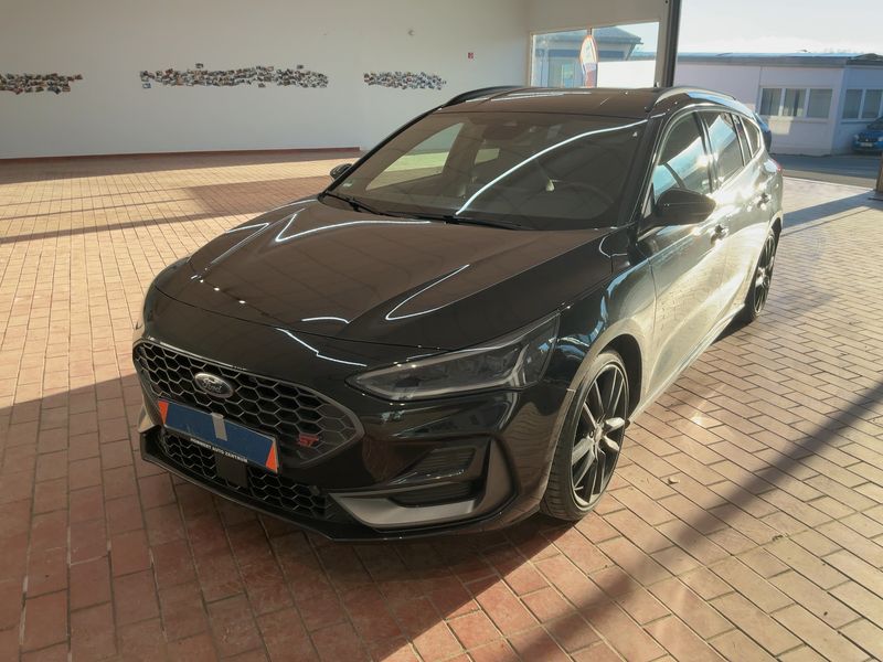 Ford Focus 2.3 EcoBoost ST X