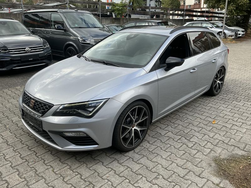 SEAT Leon 2.0 TSI Cupra 300 4Drive