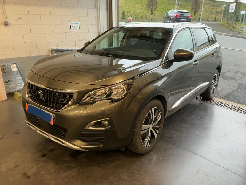 Peugeot 5008 1.5 Blue-HDi Allure