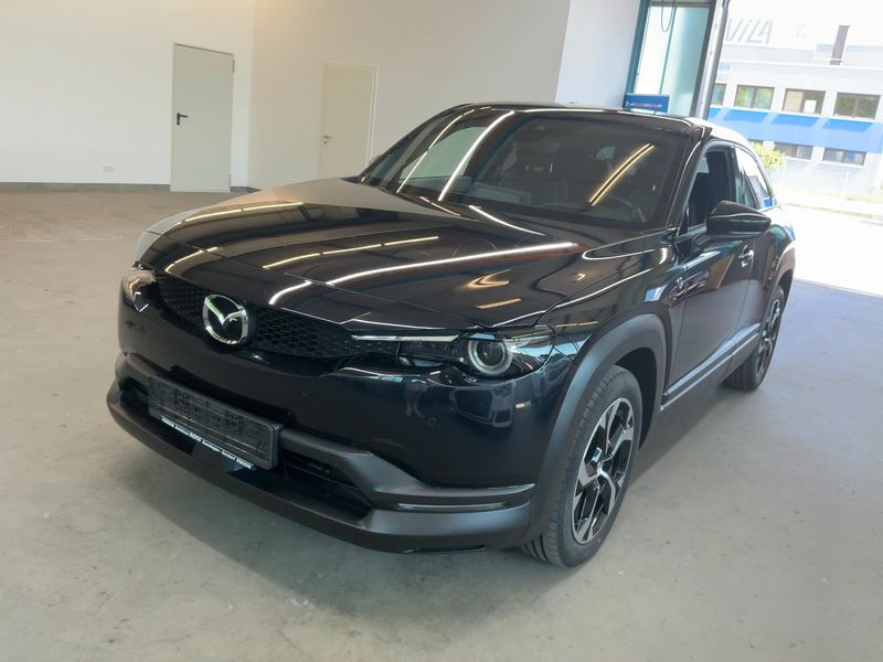 Mazda MX-30 electric drive 125 kW Makoto R-EV