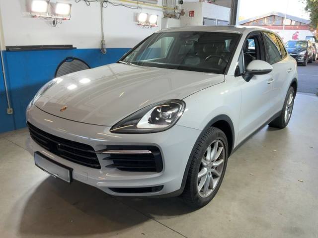 Porsche Cayenne 3.0