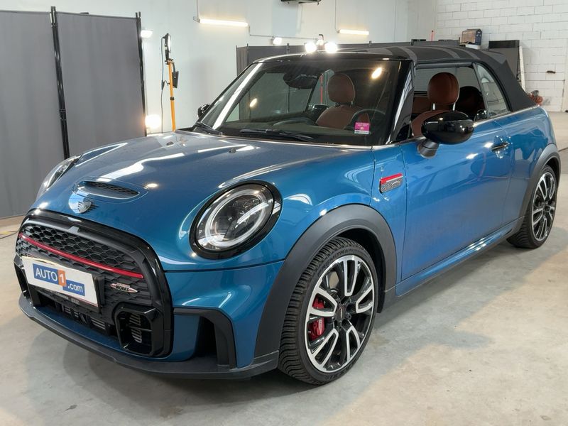 MINI Cabrio John Cooper Works