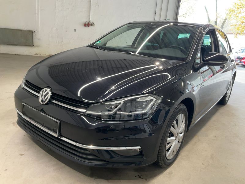 Volkswagen Golf VII 1.6 TDI IQ.DRIVE