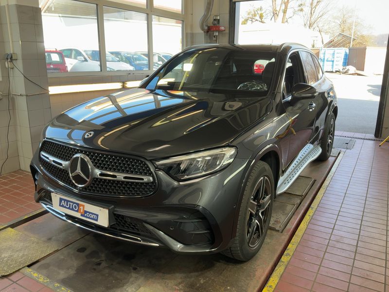 Mercedes-Benz GLC-класс GLC 220 d Mild-Hybrid 4Matic AMG Line