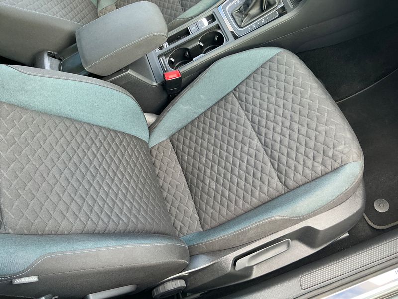 Volkswagen Golf VII 1.5 TSI ACT IQ.DRIVE BlueMotion Tech