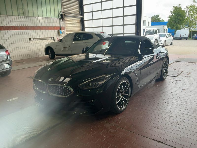 BMW Z4 sDrive 20i Sport Line
