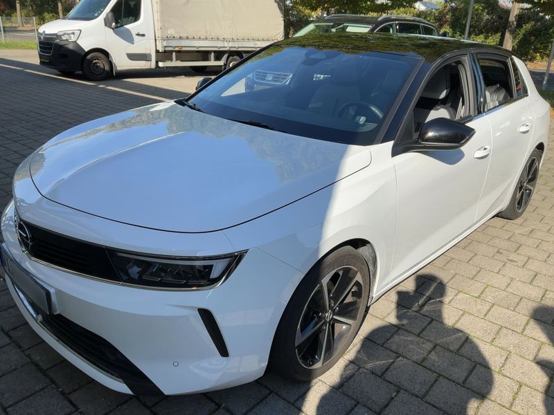 Opel Astra 1.2 Turbo Elegance