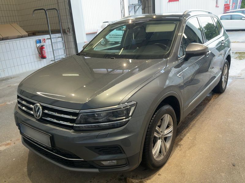 Volkswagen Tiguan Allspace 2.0 TDI Highline 4Motion