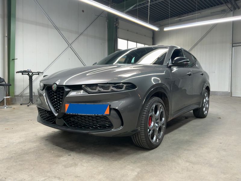 Alfa Romeo Tonale 1.3 Plug-in Hybrid Veloce AWD