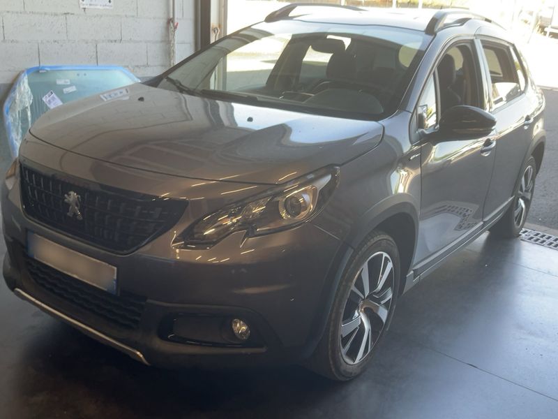 Peugeot 2008 1.2 e-THP GT Line