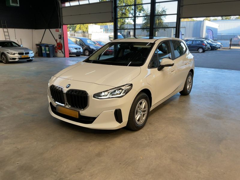 BMW 2er 225e Active Tourer xDrive