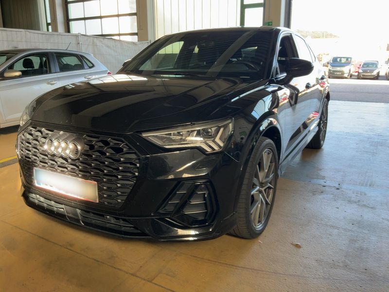Audi Q3 Sportback 35 TDI S line