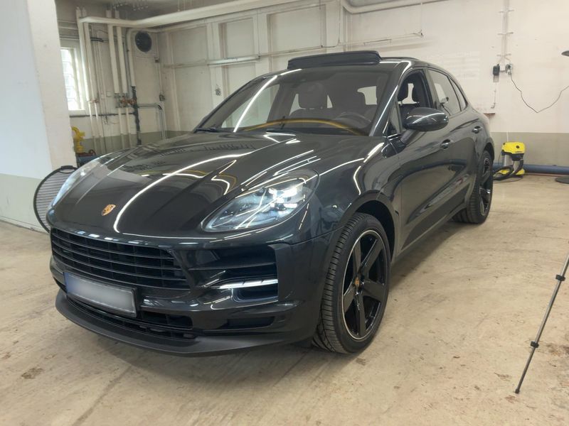 Porsche Macan S