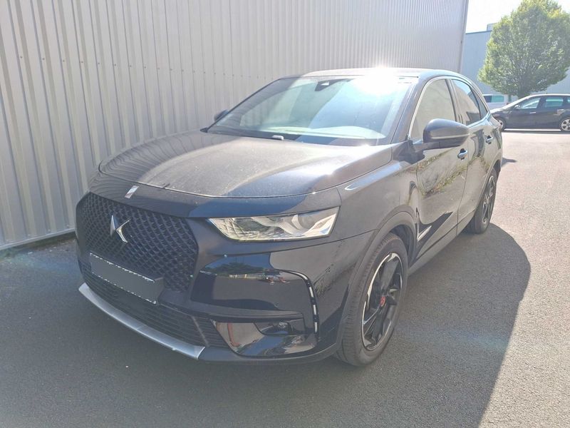 DS Automobiles DS7 Crossback 1.6 E-Tense Hybrid 4x2 Performance Line