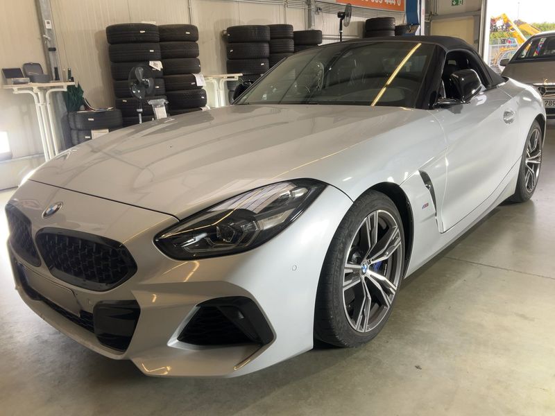 BMW Z4 M40i