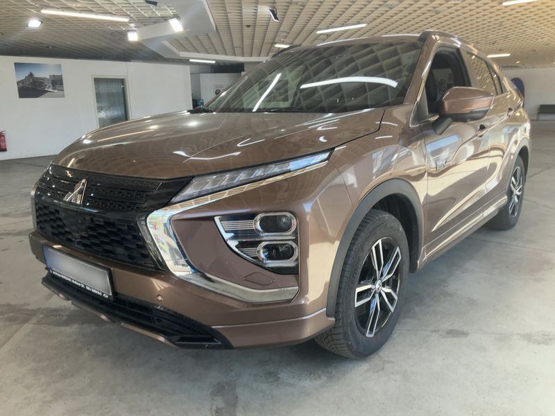 Mitsubishi Eclipse Cross 2.4 Plug-in Hybrid Plus Select Black 4WD