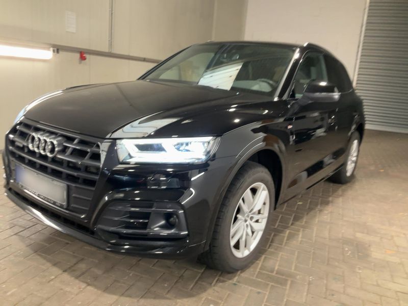 Audi Q5 50 TFSIe quattro sport