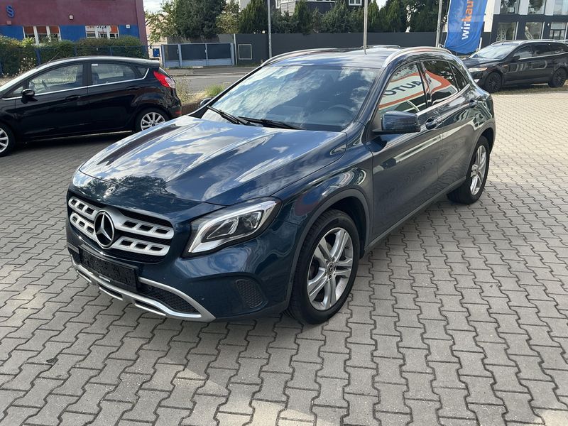 Mercedes-Benz GLA-Klasse GLA 220 d 4Matic Urban