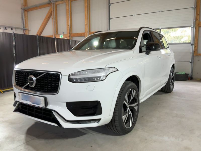 Volvo XC90 2.0 B5 Diesel Mild-Hybrid R-Design AWD