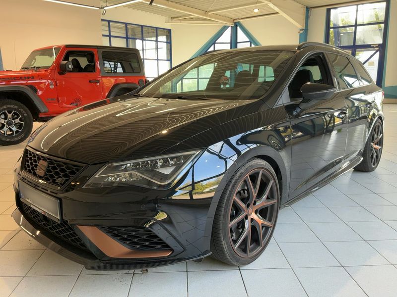SEAT Leon 2.0 TSI Cupra 300 4Drive R