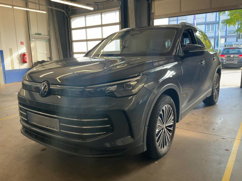 Volkswagen Tiguan 1.5 eTSI ACT Elegance