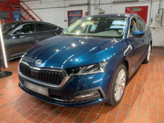 Škoda Octavia 1.5 TSI ACT First Edition