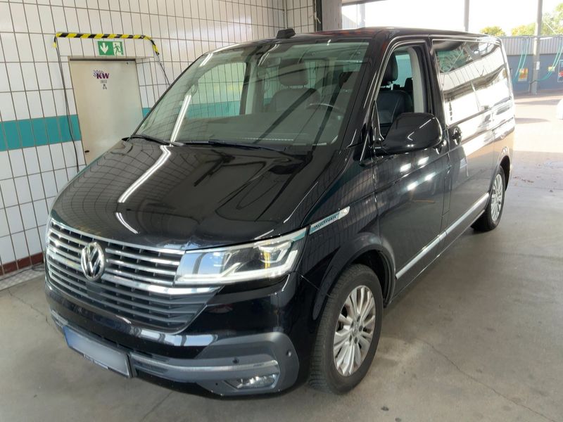 Volkswagen T6 Multivan 2.0 TDI Highline 4Motion