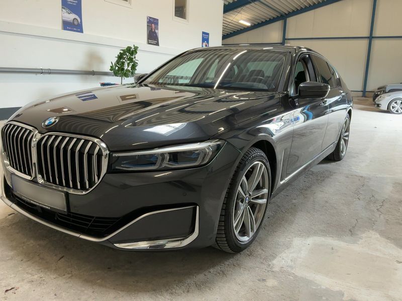BMW 7 серия 740d Mild-Hybrid xDrive