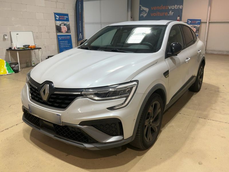 Renault Arkana 1.6 Hybrid E-Tech R.S. Line