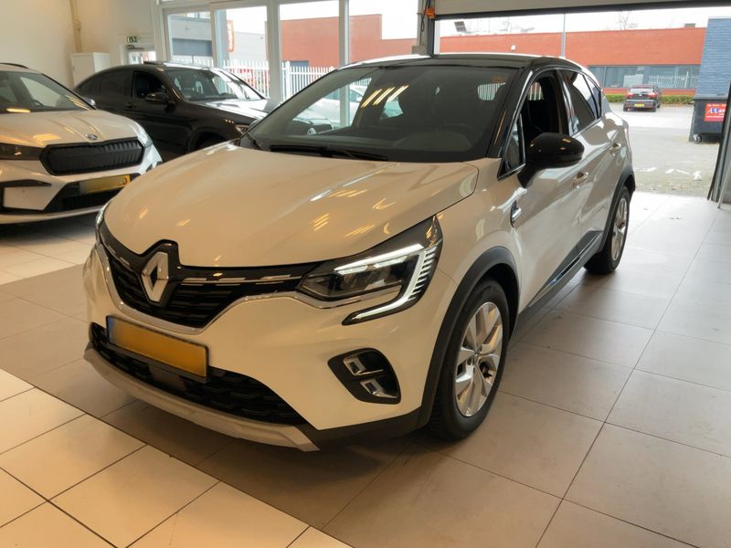 Renault Captur 1.6 Hybrid E-Tech Intens