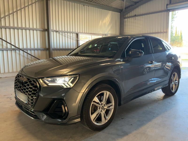 Audi Q3 Sportback 45 TFSIe S line