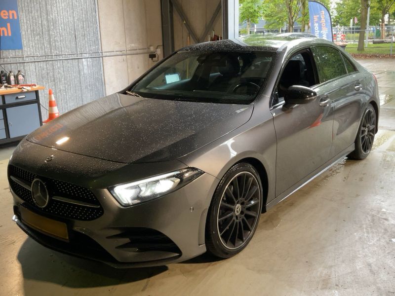 Mercedes-Benz A-Klasse Limousine A 200 AMG Line