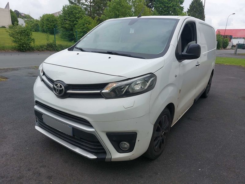 Toyota ProAce 2.0 D-4D L1 Combi Dynamic