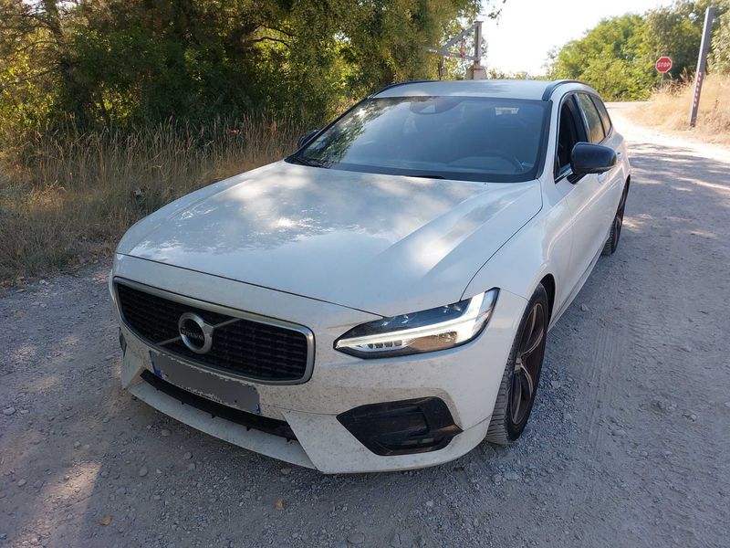 Volvo V90 2.0 T4 R-Design