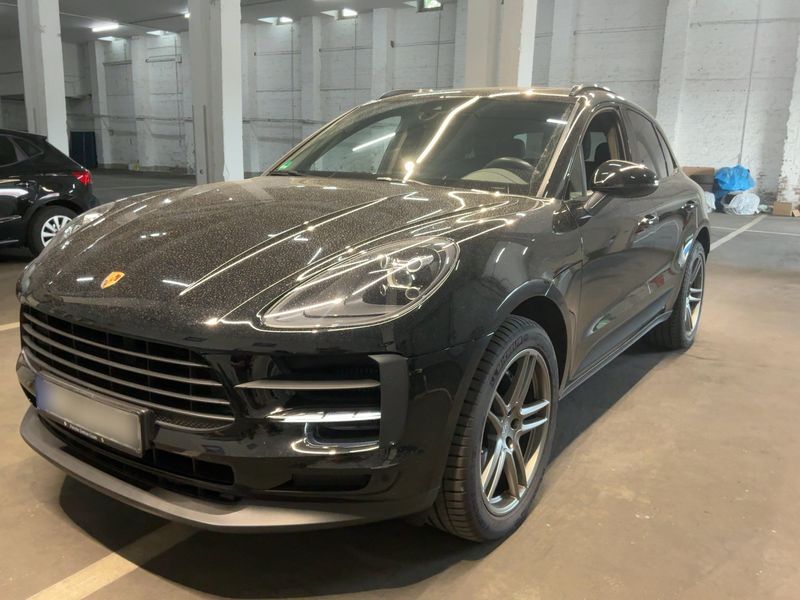 Porsche Macan S