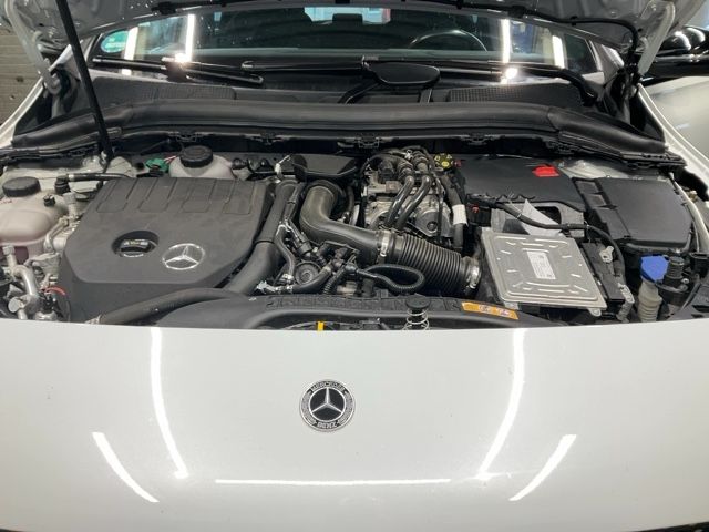 Mercedes-Benz B-класс B 250e AMG Line