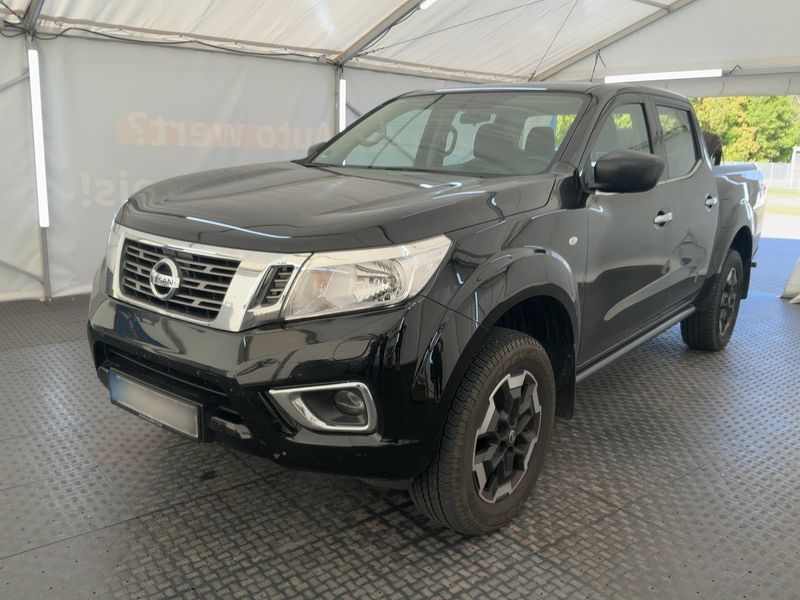 Nissan Navara NP-300 2.3 dCi N-Guard Double Cab 4x4