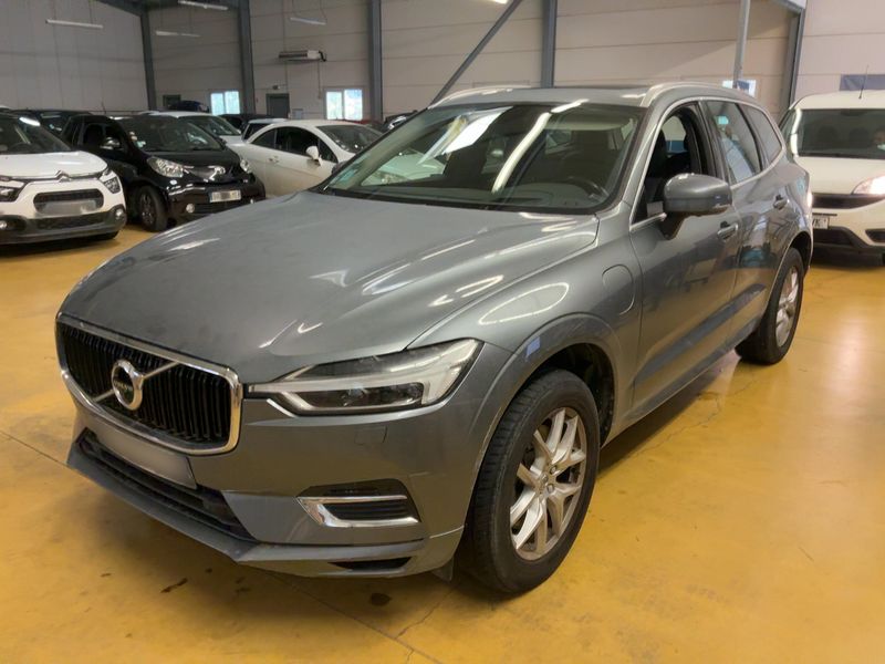 Volvo XC60 2.0 T8 Plug-in Hybrid Momentum AWD