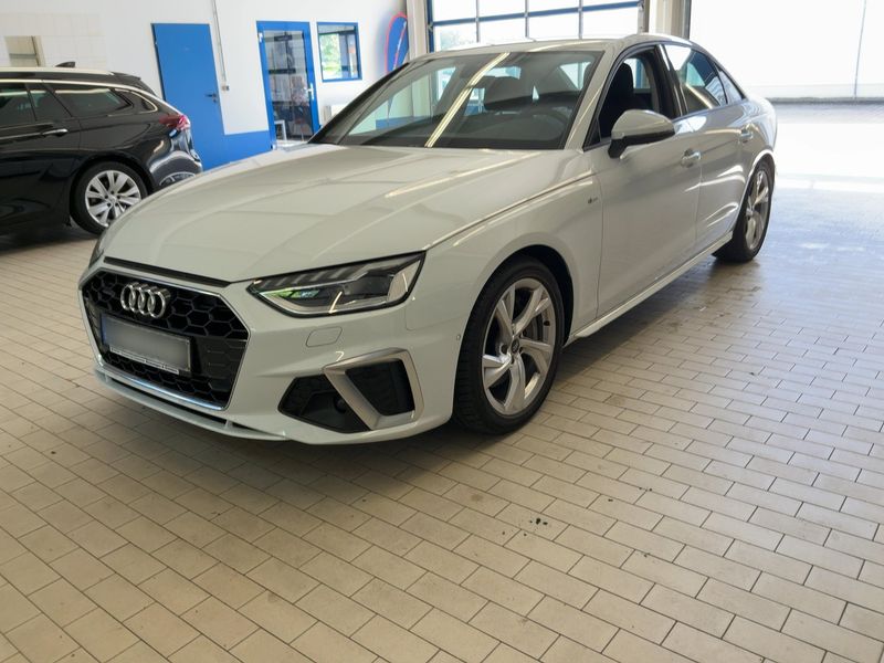 Audi A4 45 TFSI Mild-Hybrid quattro S line