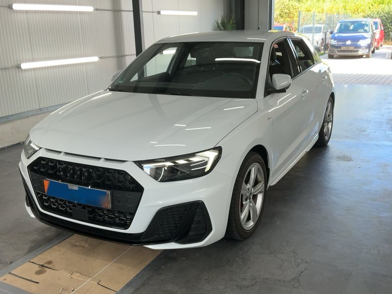 Audi A1 Sportback 40 TFSI S line