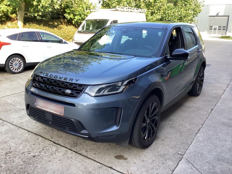Land Rover Discovery Sport P300e Hybrid HSE AWD